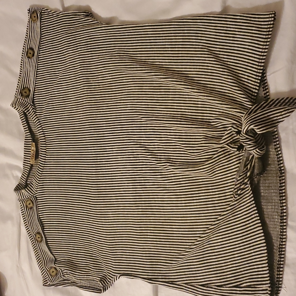 Cap sleeve stripped cotton blouse